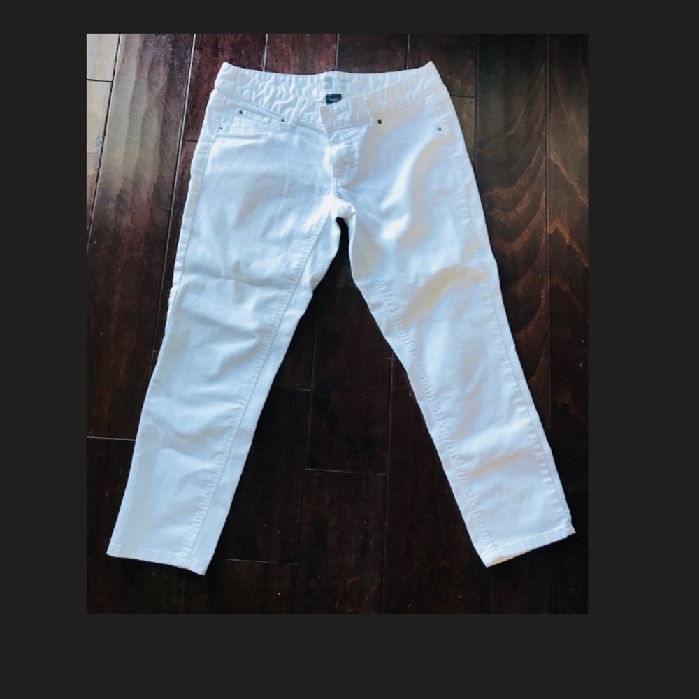 White Crop Jeans from Target! Spring is coming!
